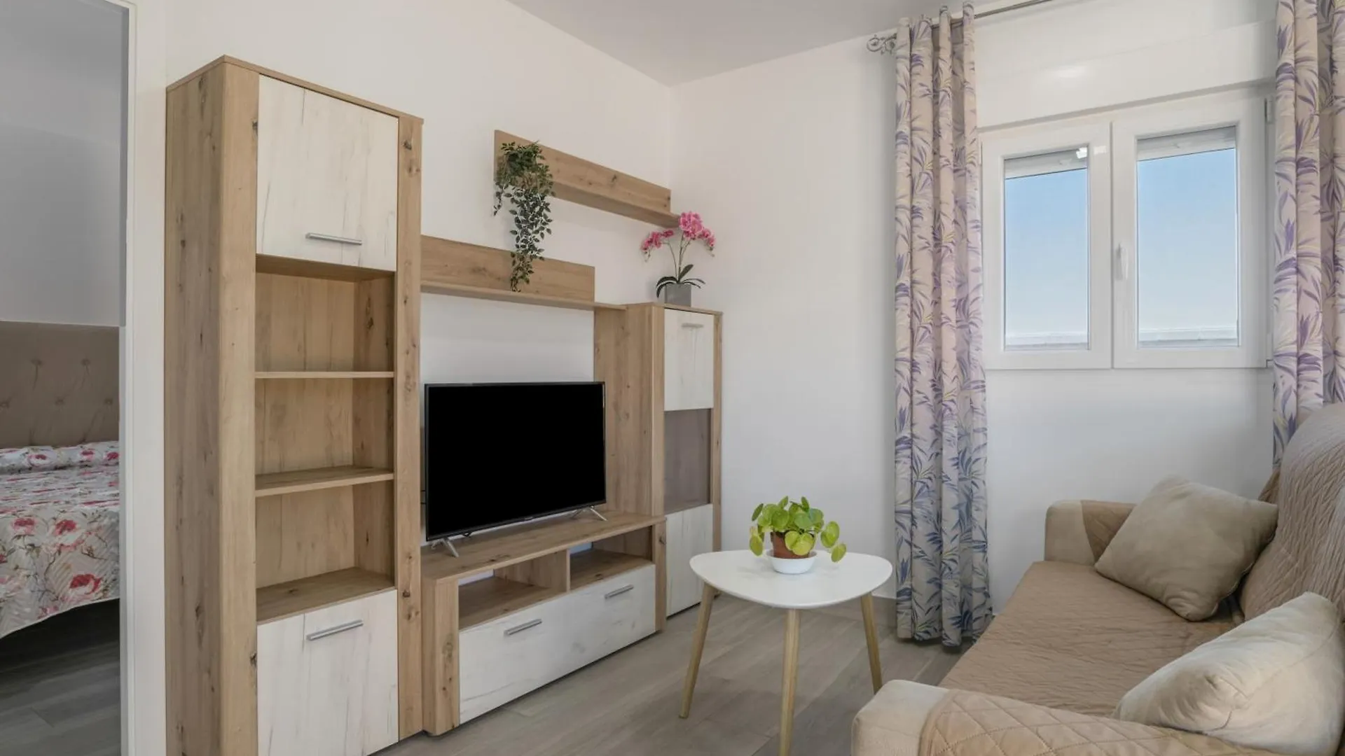 Villa De Gomar 콘일데라프론테라 0*,  스페인